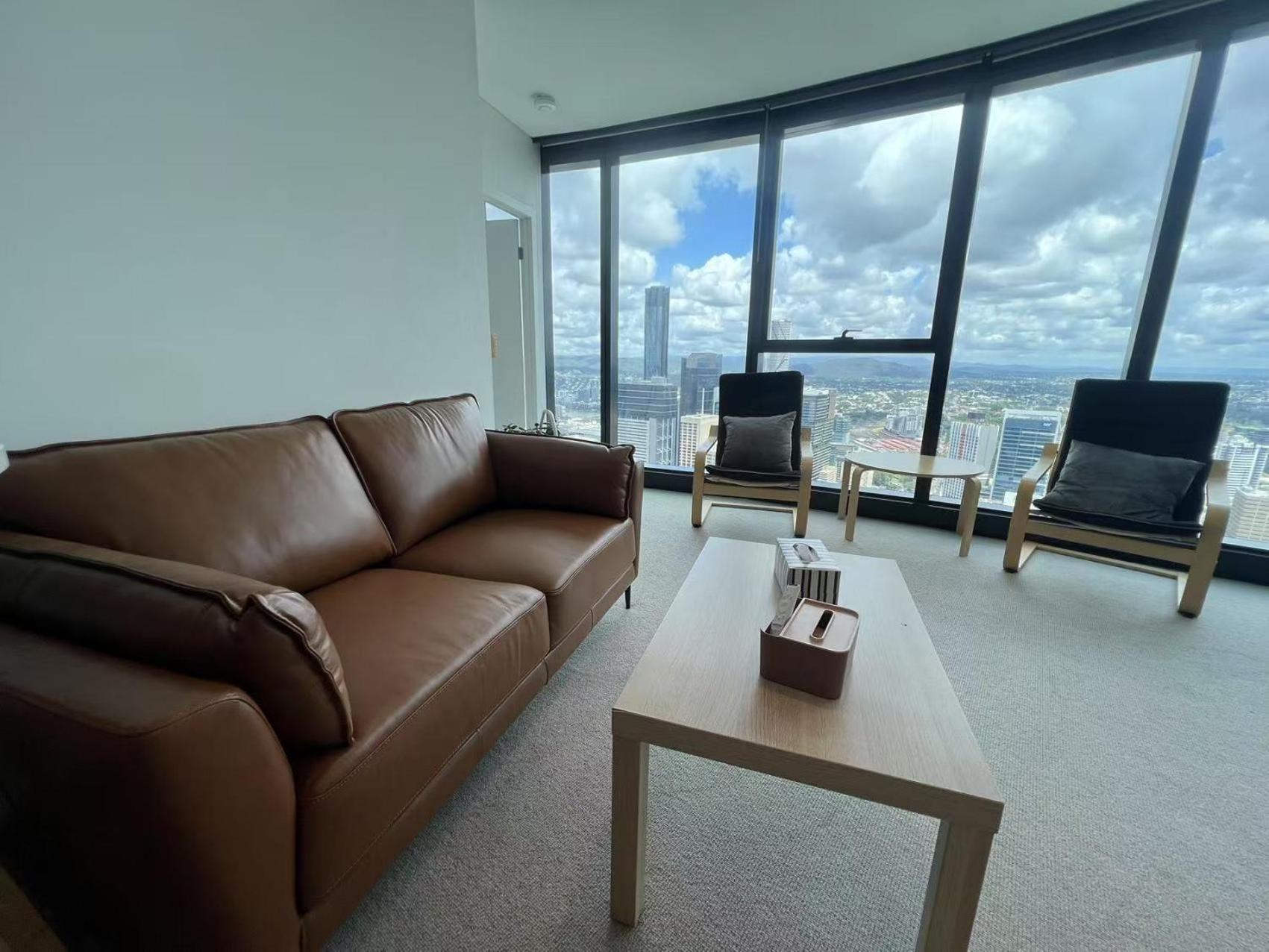 Amazing Views 60th Level Skytower 3 Bedrooms Apartment